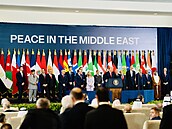 Americký prezident Donald Trump v Egypt� oznámil mírový plán pro Gazu, který...