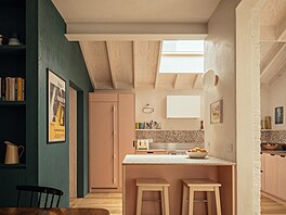 Takovým projekt� se v hantýrce architekt� �íká deep-retrofit. Tedy celoplo�ná...