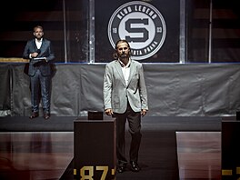 Jan Hanzlík byl uveden do Klubu legend hokejové Sparty.