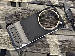 Vivo X300 Pro a jeho fotografické písluenství