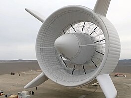 Systém je také mo�né rychle p�emístit, co� ho �iní vhodným pro pou�t�, ostrovy,...