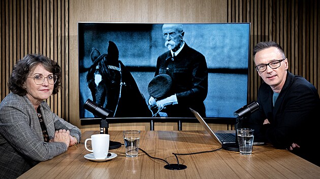 Hostem po�adu Rozst�el je Dagmar H�jkov�, histori�ka z Masarykova �stavu a Archivu AV �R. Moder�torem po�adu je Vladim�r Vok�l.