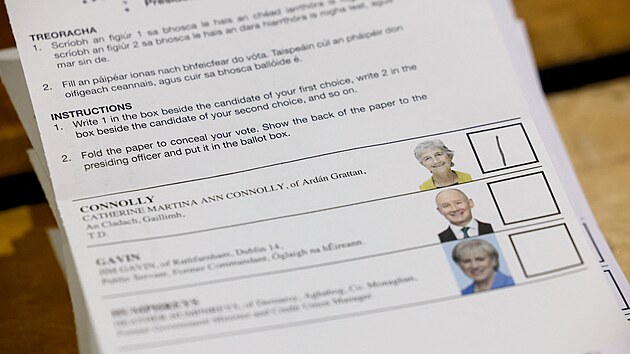 V Irsku prob�hly prezidentsk� volby. (25. ��jna 2025)