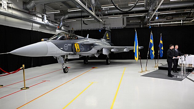 Setk�n� ukrajinsk�ho prezidenta Volodymyra Zelensk�ho a �v�dsk�ho premi�ra Ulfa Kristerssona v Link�pingu (22. ��jna 2025)