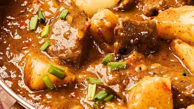 Beef Stew z jednoho hrnce s tymiánem podle Tomáe Krause