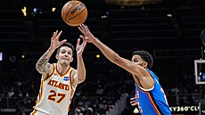 Vít Krejí (vlevo) z Atlanty a Ajay Mitchel z Oklahoma City.