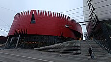 Sobotní slavnostní otev�ení Horácké arény, 2,5hodinový kulturní program Vítej, Aréno, budou moct sledovat na velkoplo�né projekci i diváci p�ed halou.