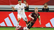 Reprezentant Severní Makedonie Tihomir Kostadinov si v kvalifika�ním utkání o...