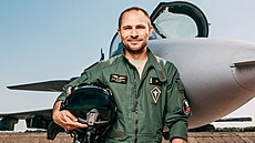 Patí mezi ty, o nich íká, e jsou chodící miliardou korun. Tolik za nj...