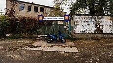 Roky jsme se majetku domáhali soudn�, ale marn�. Dnes u� z kurt� nic není,�...