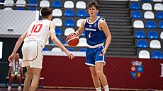 Luká Smaák v dresu basketbalové reprezentace do 18 let