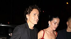Zp�va�ka Katy Perry a bývalý kanadský premiér Justin Trudeau se poprvé...