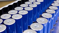 Baterie s válcovými �lánky byly vyvinuty intern�, dodává je ale �ínská firma...