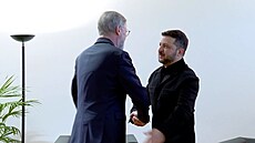 Fiala podpo�il údery v hloubi Ruska, Zelenskyj �ádá o tlak na stínovou flotilu