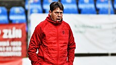 Trenér Jan Trousil (Pardubice) b�hem zápasu.