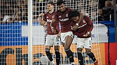 Fotbalisté Sparty se radují z g�ólu do sít� Bohemians.