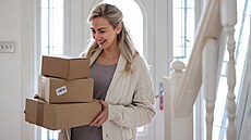 ei utrácejí za elektroniku a módu víc, ne musí. Emoce vítzí nad rozumem.