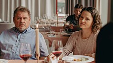 Václav Kopta a Klára Melí�ková v seriálu Monyová (2026)