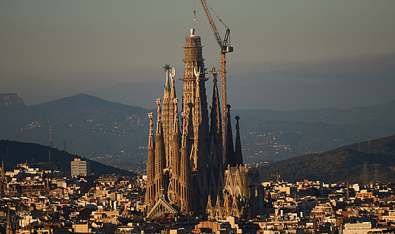 Barcelonský chrám Svaté rodiny � Sagrada Familia � dosáhl v pátek svého...