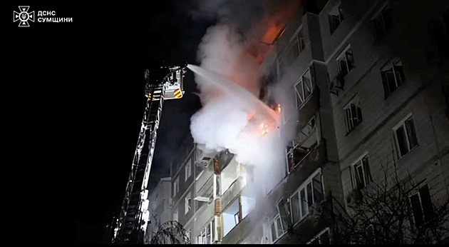 Rusové odvlekli ze Sumské oblasti padesát našich civilistů, hlásí Kyjev