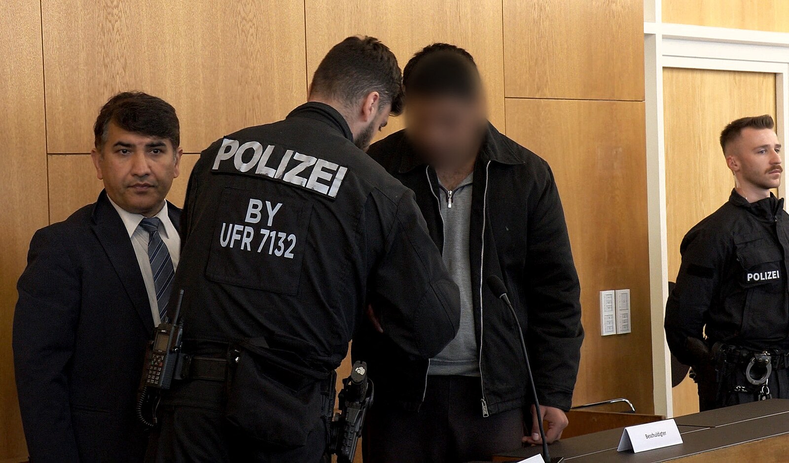 Afghánce, který útočil v Aschaffenburgu, zavřou na psychiatrii. Na neurčito