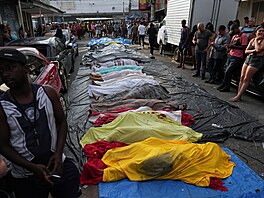 Na �íjnové Operação Confinamento, operaci Uzav�ení, se podílelo 2 500...