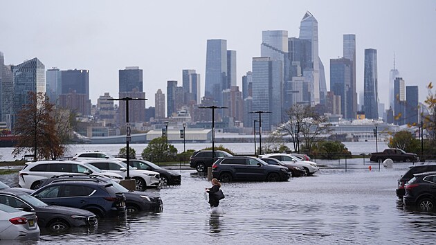 New York pod vodou, dva mrtví. V Central Parku déšť překonal rekord z roku 1917
