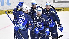 Gólová radost hokejist Komety na led Plzn.