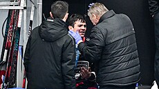 Zran�ný Jordann Perret z Hradce Králové.