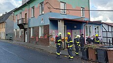 Pivolaní hasii odpojili pívod plynu a odvtrali budovu kolky.
