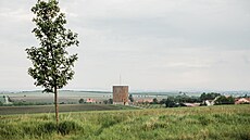 Zvolil jsem princip centrální stavby, která na vrcholku mezi poli psobí jako...