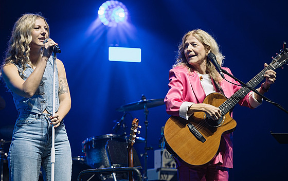 Lenka Filipová s dcerou Lenny na eském mejdanu s Impulsem (18. íjna 2025)