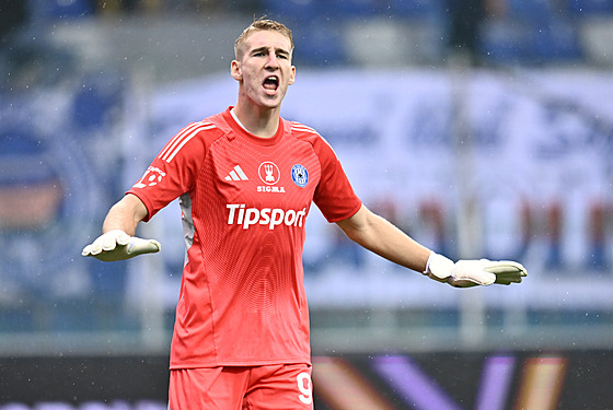 Olomoucký gólman Jan Koutný v utkání proti Mladé Boleslavi.