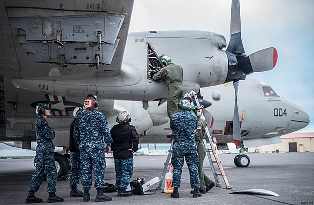 Průzkumný letoun Breguet Atlantique 2 najde ponorku i v rozbouřeném moři
