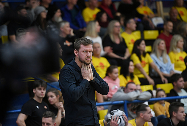 Nymburk se v Ústí zapotil a zůstal stoprocentní. Písek složil Pardubice