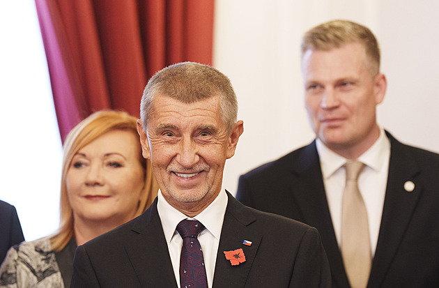 Rýsují se třecí plochy mezi nastupující vládou a podnikateli. Například důchody a euro