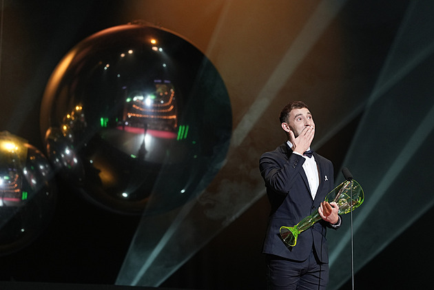 Politici nás krmí nenávistí k LGBT, ale lidé u nás takoví nejsou, hlásí slovenský herec