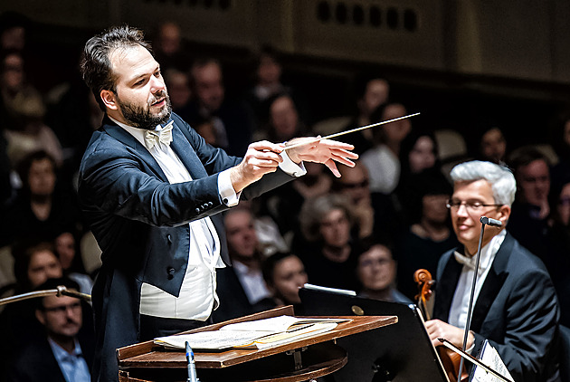 Udělejte si jaro před Vánocemi. Nadělte si vstupenku na některou z hvězd Pražského jara