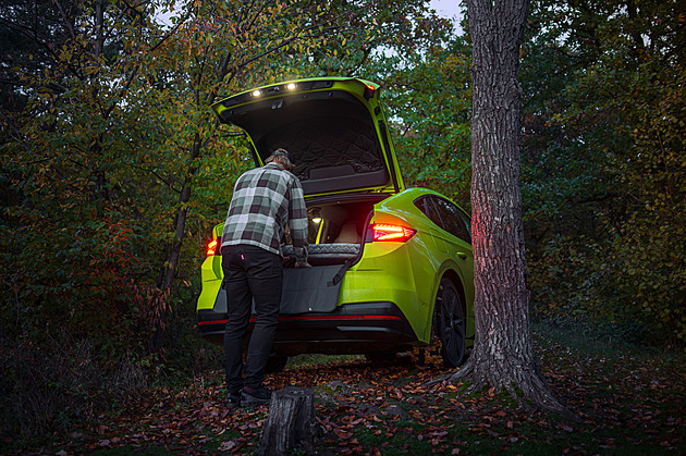 Festival domů na kolech roste. Přivítá expediční speciály i Škodu Obytnaq