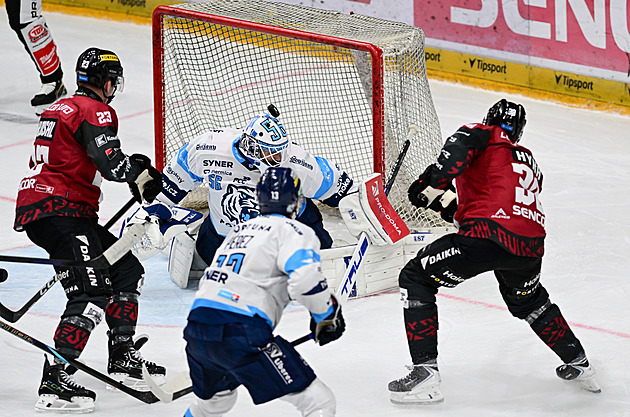 Sparta – Liberec 4:3P. Napínavá předehrávka, v prodloužení rozhodl Shore