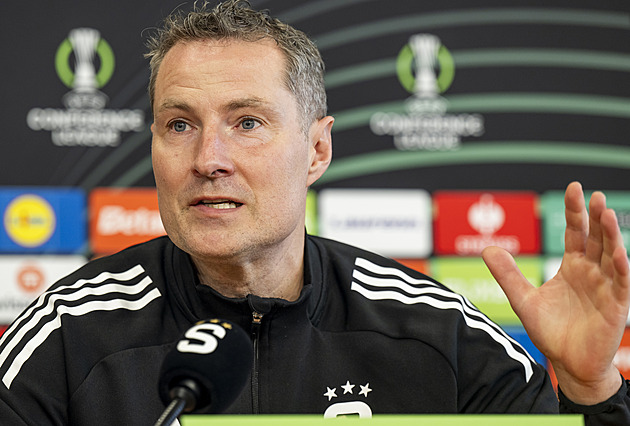 Na začátku sezony bylo hůř, tvrdí Haraslín. Srovná si teď s Rakówem bilanci?