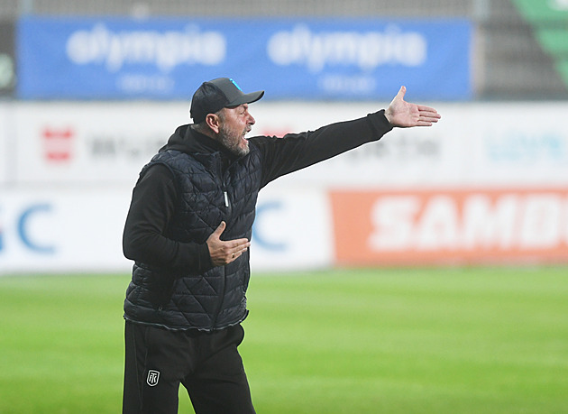 Teplický Halinský: VAR je teď proti nám. Ale hrát jako proti Plzni, body budou