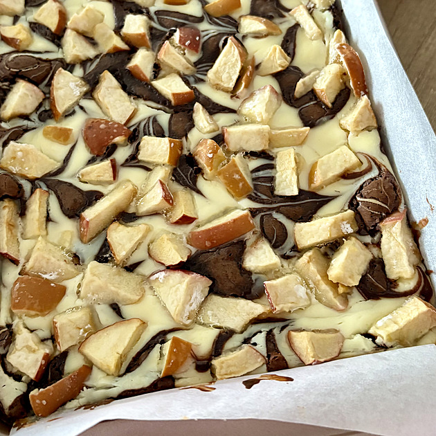 Cheesecake brownies s jablky podle Terezy Olbrichtové