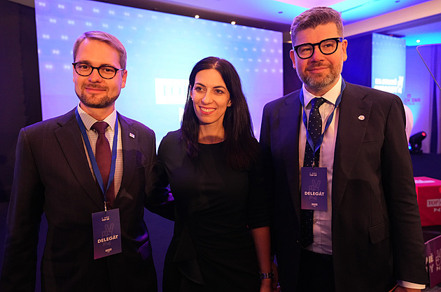 V letech tučných se nesmí projídat zisky ani zvyšovat státní dluh, říká Havel