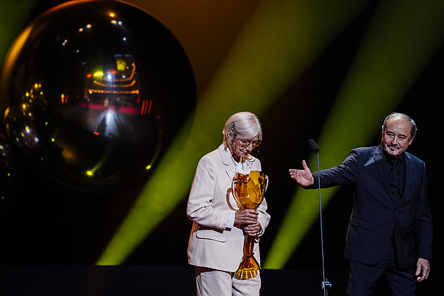 Manžel jí zemřel v náručí, syna zabila deprese. Osud Danu Syslovou nešetřil