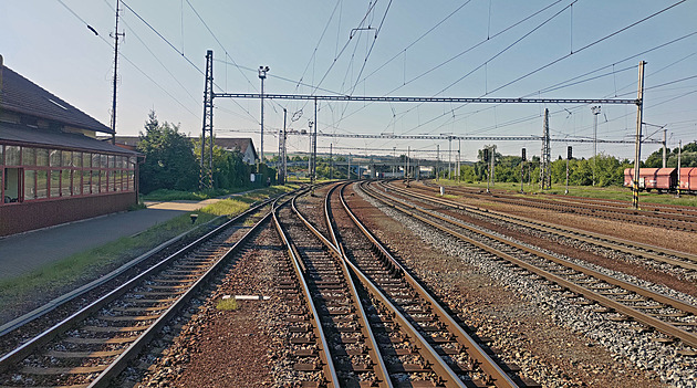 Na co zírá mašinfíra: Po Baťově dráze z Otrokovic do Zlína