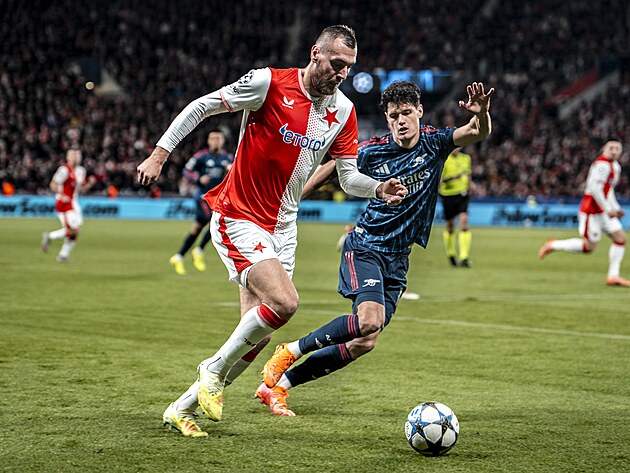 Tom Chor se sna probt se defenzivou Arsenalu.