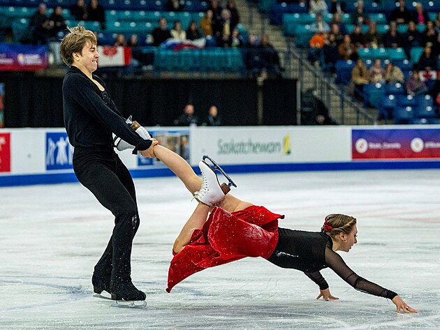 Origin�ln� choreografick� prvek ve voln�m tanci sourozenc� Mr�zkov�ch.