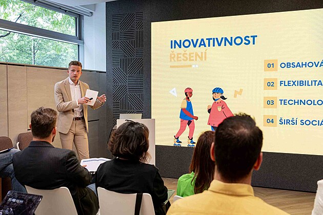 Mlad� lid� mohou zm�nit sv�t pohybem. FTVS UK spou�t� sout� pro inov�tory.