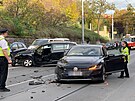 Ve Francouzsk ulici v Praze se stetla dv osobn auta (4. listopadu 2025)